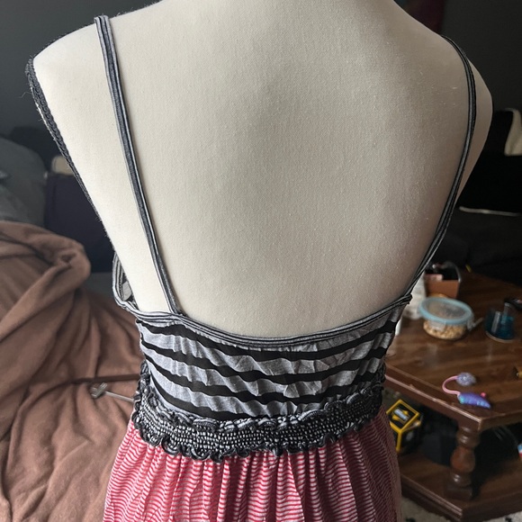 Red and Black Striped Summer Dress - Picture 7 of 9